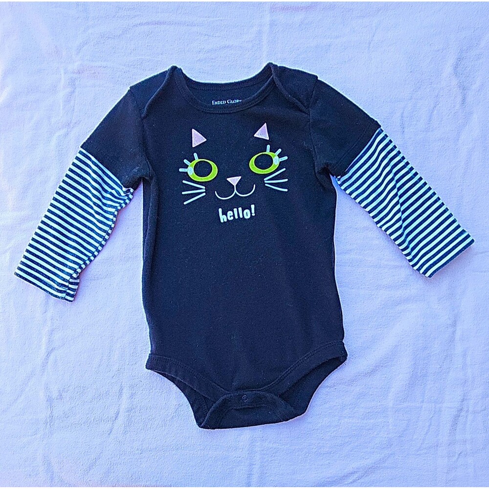 Faded Glory Black Cat Graphic Long Sleeve Snap Bodysuit 18-24M Envelope Neck